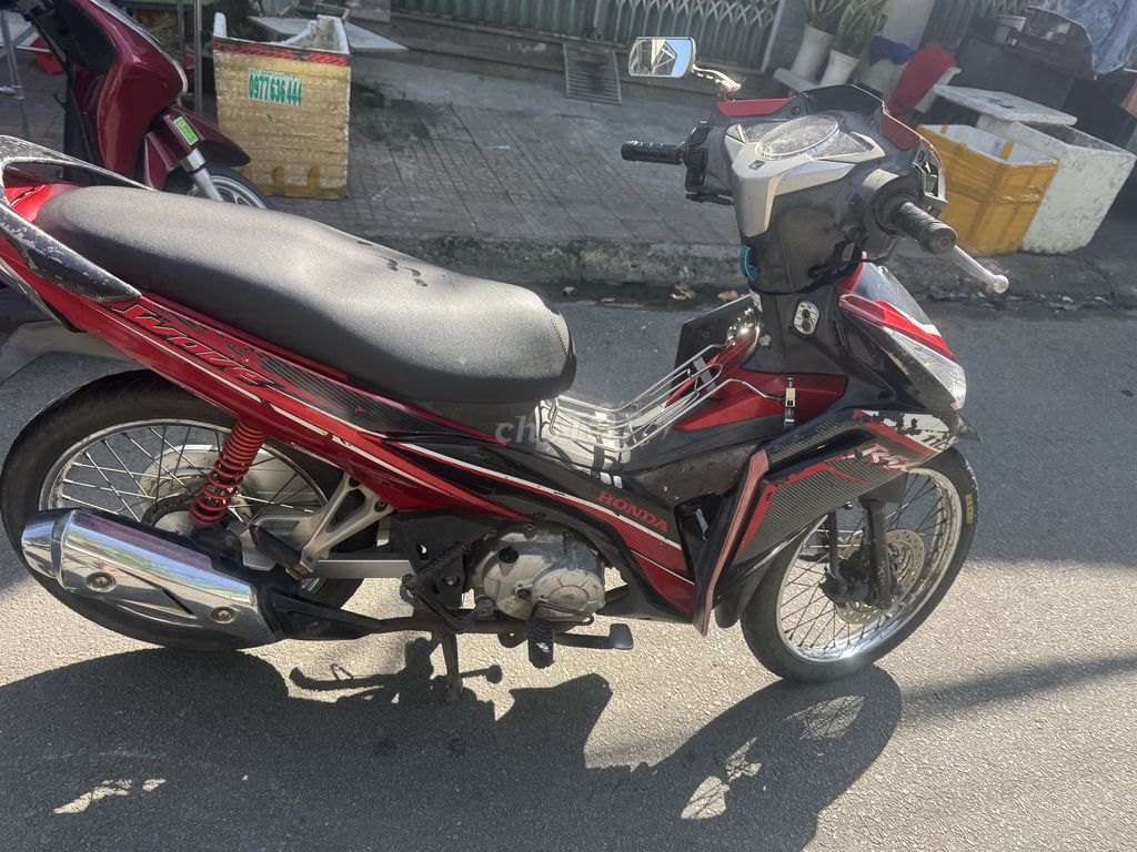 Honda Wave RSX Đỏ đen .Chính chủ. Mua bán Xe máy tại Thành phố Thủ Đức Tp Hồ Chí Minh được đăng bởi Công Tuấn hình 3
