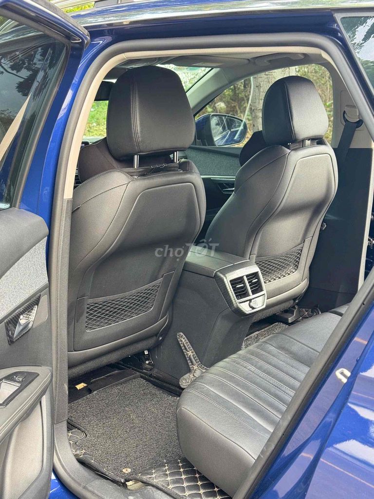 Peugeot 3008 2018 1.6L Turbo - 40000 km. Mua bán Ô tô tại Thành phố Phan Thiết Bình Thuận được đăng bởi kubenz hình 4