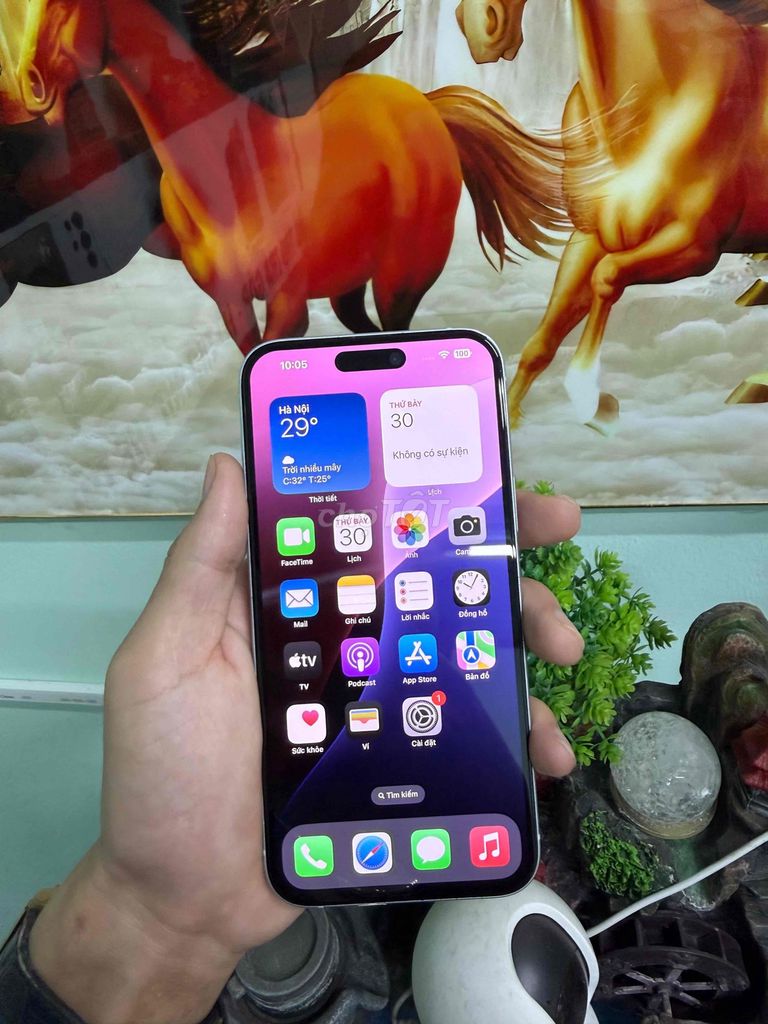 iPhone 15 Plus Đẹp keng Zin Mọi thứ Bin zin 91. Mua bán Điện thoại tại Thành phố Vũng Tàu Bà Rịa - Vũng Tàu được đăng bởi Hùng LUXURY 6789 UY Tín Tạo Nên Thương Hiệu hình 1