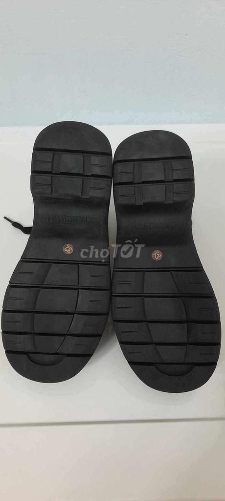 Giày boot size 32