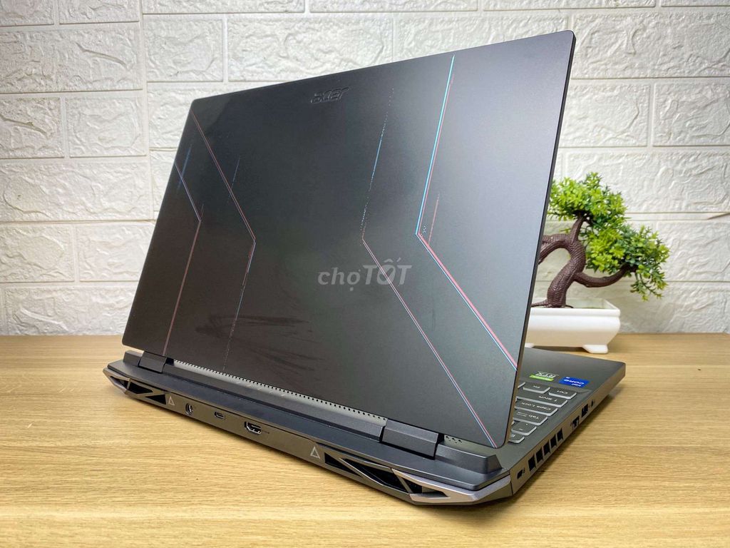 Chính chủ cần bán Acer Nitro 5 i7 cực êm. Mua bán Laptop tại Quận Tân Bình Tp Hồ Chí Minh được đăng bởi Shinnn hình 1
