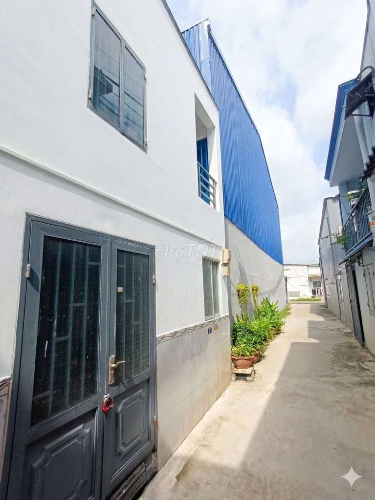 Аренда · 2 комн. · 30 м² · Quận 12, ул. Đường Tô Ngọc Vân