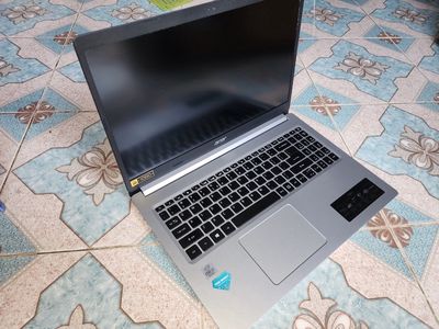 Laptop Acer Aspire 5 Tình trạng như mới