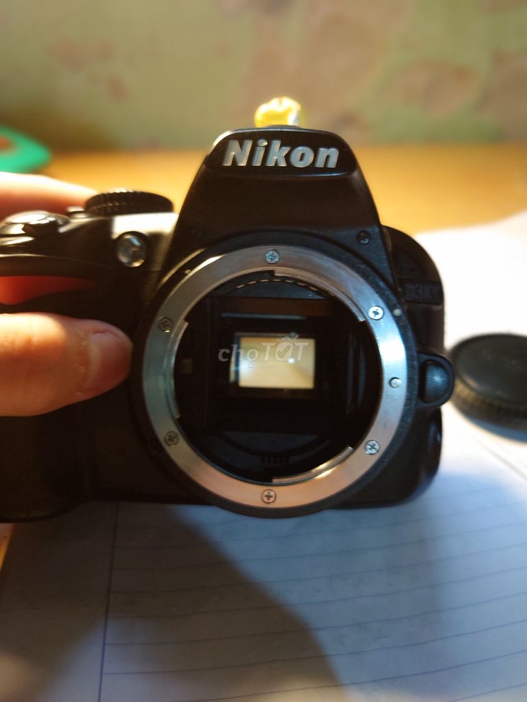 Máy ảnh Nikon D3100 Đen kẹt màn trập sọc màn. Mua bán Máy ảnh, Máy quay tại Huyện Hoài Đức Hà Nội được đăng bởi Hải Yến Giang hình 1