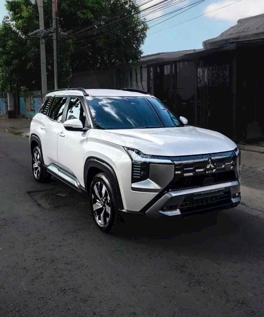 𝗠𝗶𝘁𝘀𝘂𝗯𝗶𝘀𝗵𝗶 𝗗𝗘𝗦𝗧𝗜𝗡𝗔𝗧𝗢𝗥 ( 𝗗𝗦𝗧 ) - 𝗚𝗜𝗔𝗢 𝗫𝗘 𝗧𝗛𝗔́𝗡𝗚 𝟭𝟮. Mua bán Ô tô tại Quận Hải Châu Đà Nẵng được đăng bởi Mitsubishi Savico Đà Nẵng hình 1