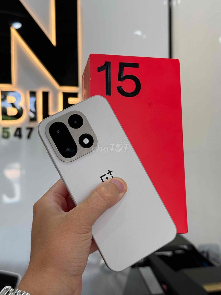 OnePlus 15 12/256GB. Mua bán Điện thoại tại Thành phố Buôn Ma Thuột Đắk Lắk được đăng bởi HN Mobile BMT hình 1
