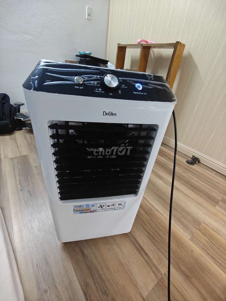 Quạt điều hòa Delites RPD-30 Trắng, Đen Đã sử dụng. Mua bán Quạt tại Quận Ngũ Hành Sơn Đà Nẵng được đăng bởi Anh Thanh Nien  hình 1