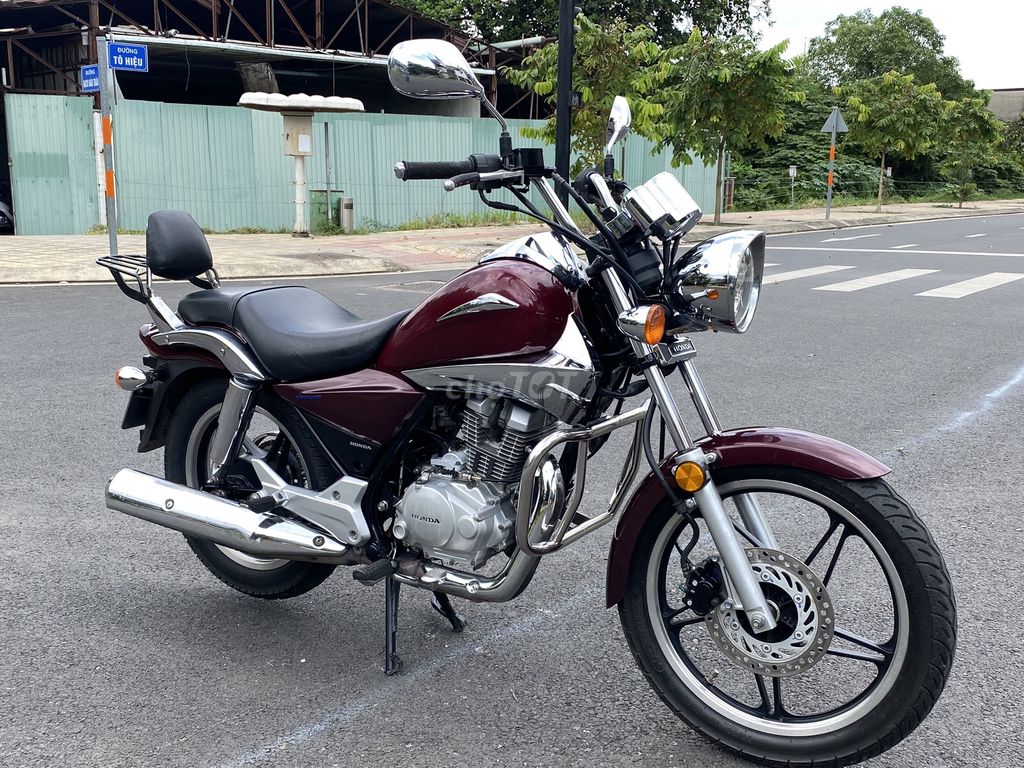 Moto Honda Shadow 150c 2019 BSTP chính chủ màu đen. Mua bán Xe máy tại Quận Tân Phú Tp Hồ Chí Minh được đăng bởi youtube tuan moto hình 3