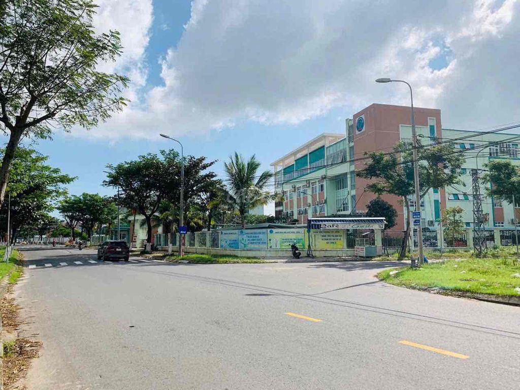 bán góc 2mt đường Đinh Gia Trinh và Hà Duy Phiên - Hoà Xuân . - vị t. Mua bán đất tại Quận Cẩm Lệ Đà Nẵng được đăng bởi Tran Ho Duykhang hình 1