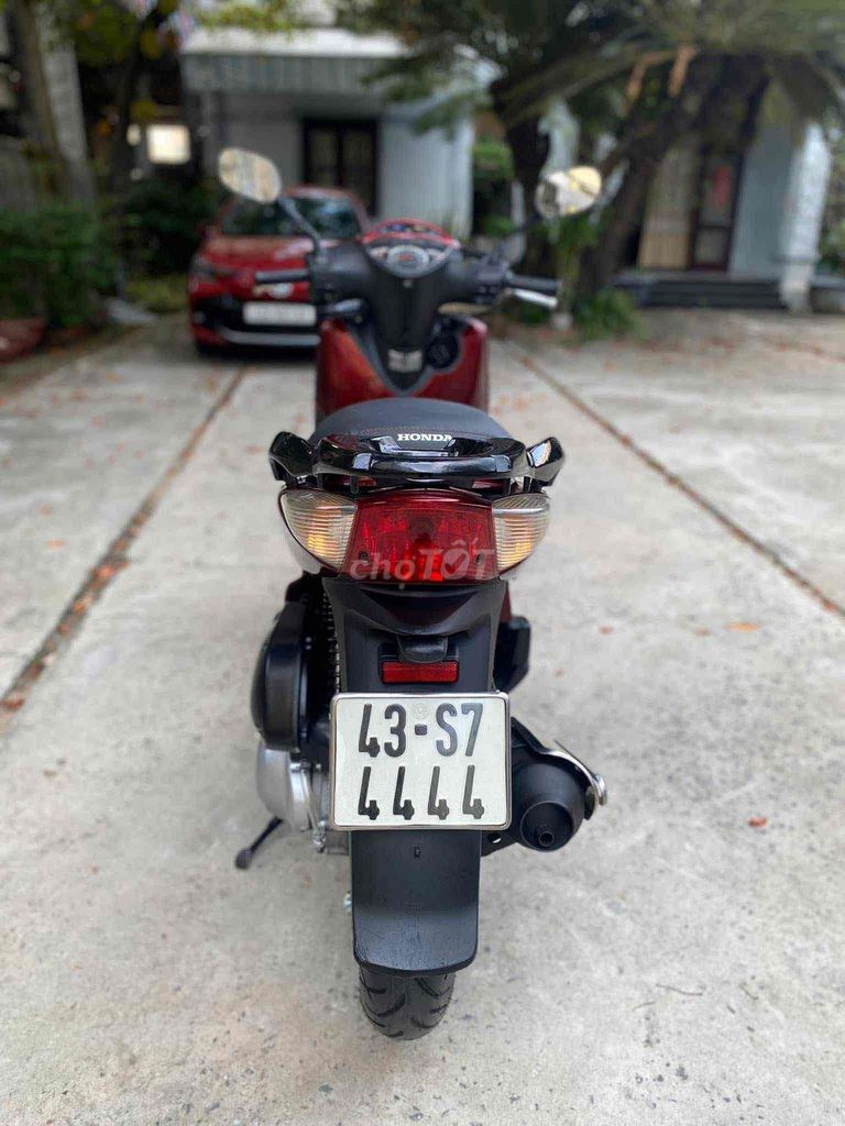Sh 150 tứ quí 4 xe đẹp từ trong ra ngoài. Mua bán Xe máy tại Quận Thanh Khê Đà Nẵng được đăng bởi Long hình 13