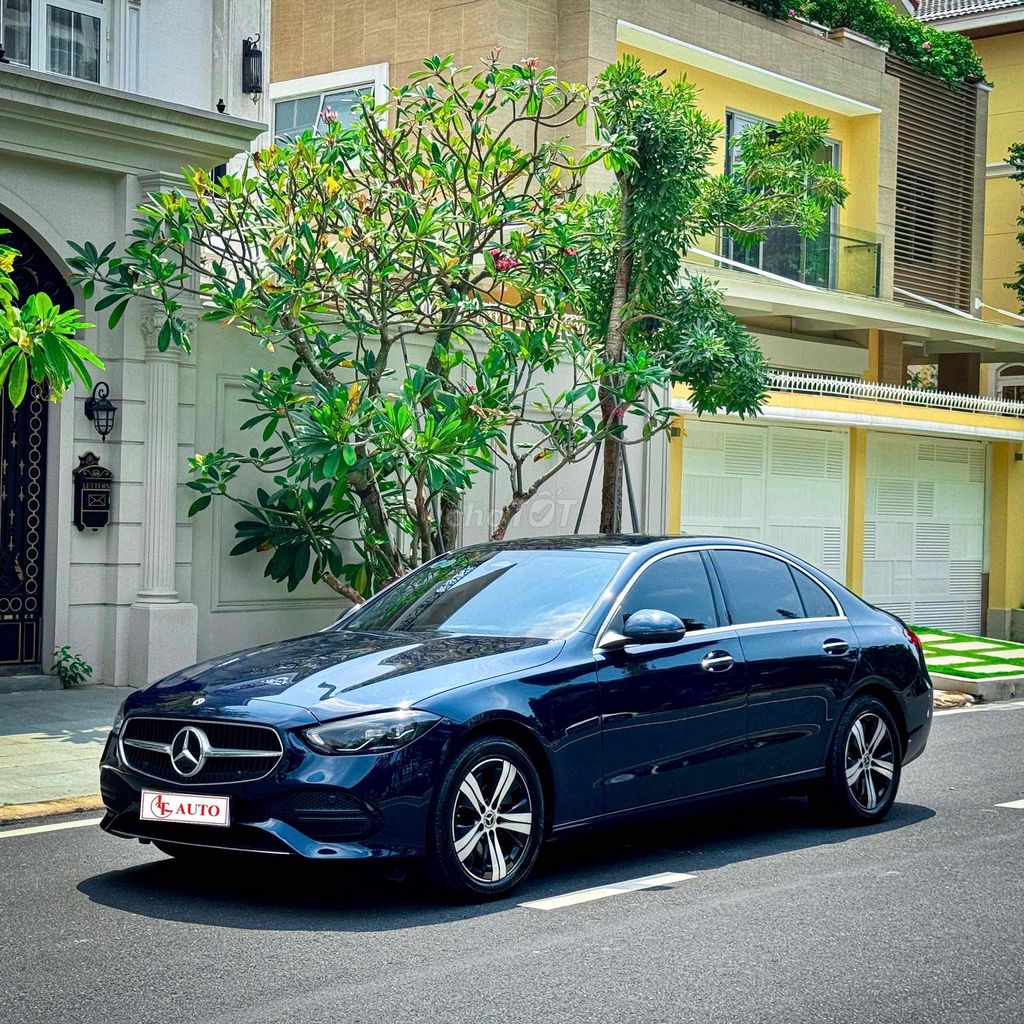 Mercedes C200 Avantgarde Plus siu siu đẹp