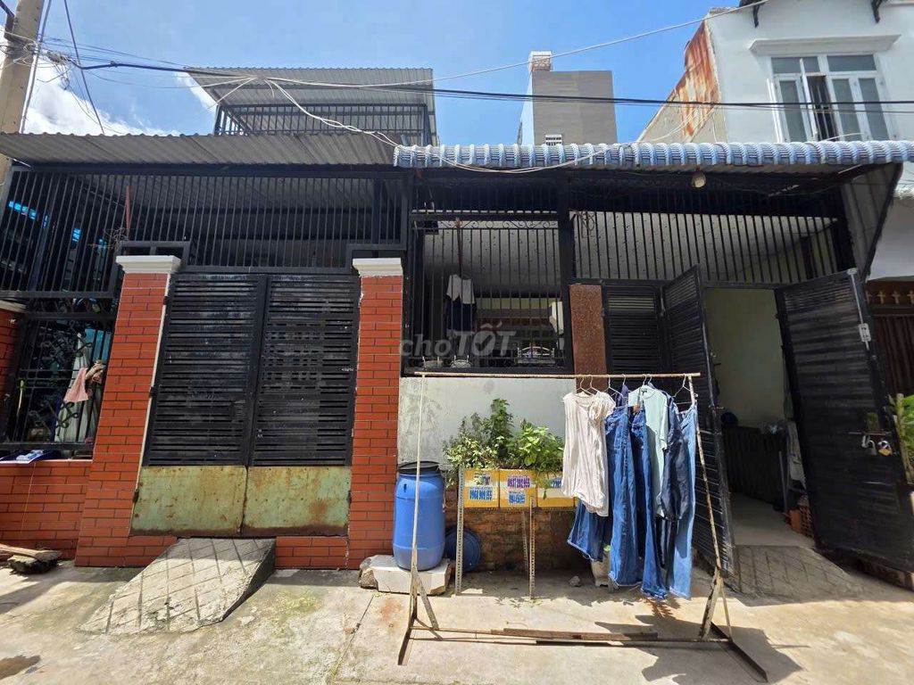nhà gần cầu Vượt Sóng Thần phường An Bình Tp Dĩ An 