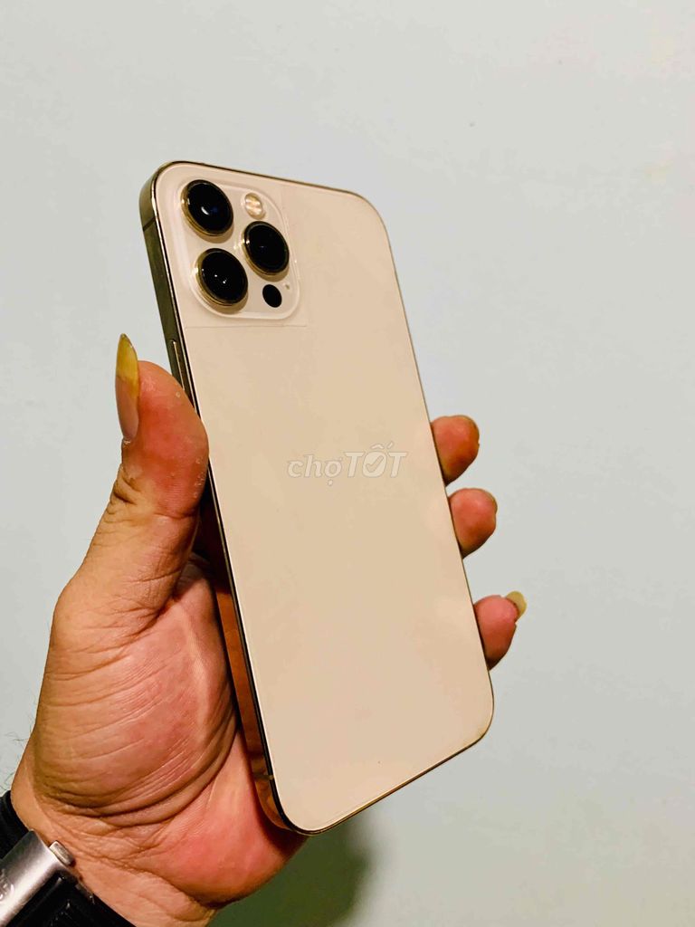 Apple iPhone 12 Pro Max 256GB Vàng VN/A. Mua bán Điện thoại tại Thành phố Cà Mau Cà Mau được đăng bởi Nguyễn An hình 1