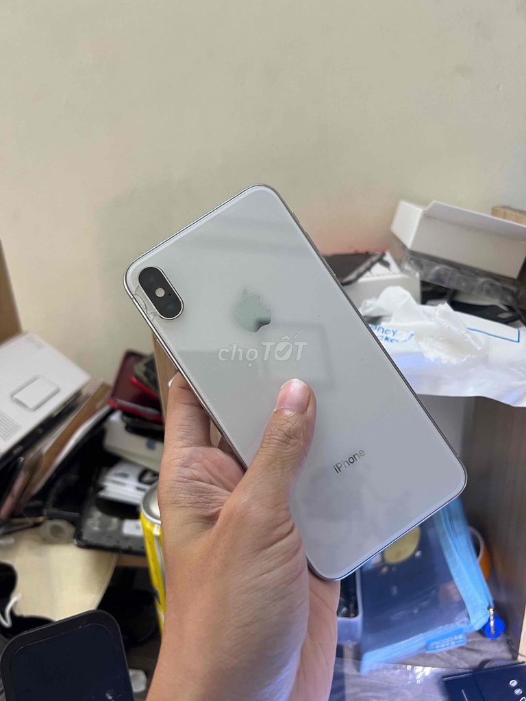 Xsmax 256gb màu bạc đã thay pin. Mua bán Điện thoại tại Quận Tây Hồ Hà Nội được đăng bởi Nguyễn Văn Lung hình 1