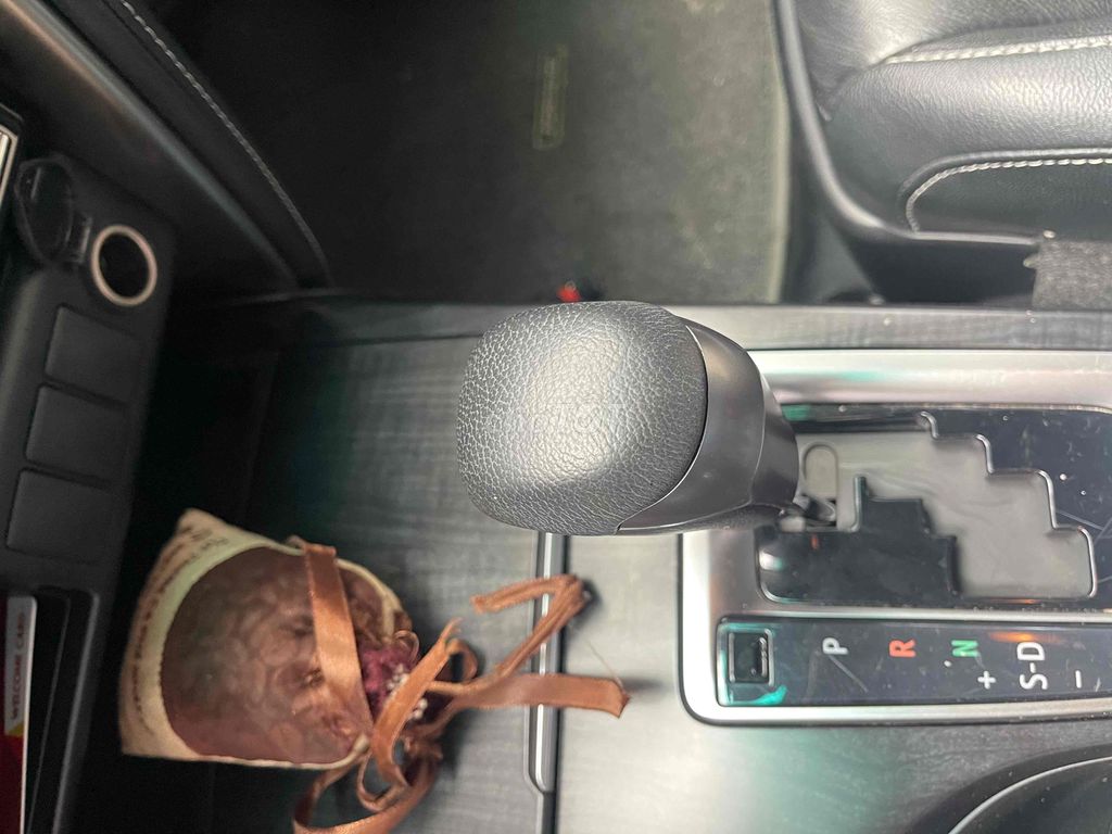 Toyota Fortuner 2.4AT 2020. Mua bán Ô tô tại Quận Tân Phú Tp Hồ Chí Minh được đăng bởi Lê Tấn Dũ hình 6