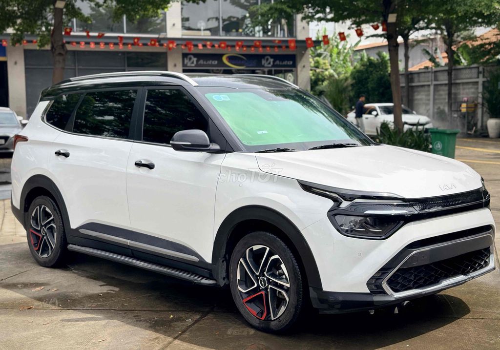 KIA CARENS SIGNATURE 2024 Trắng 36.000 km giá tốt
