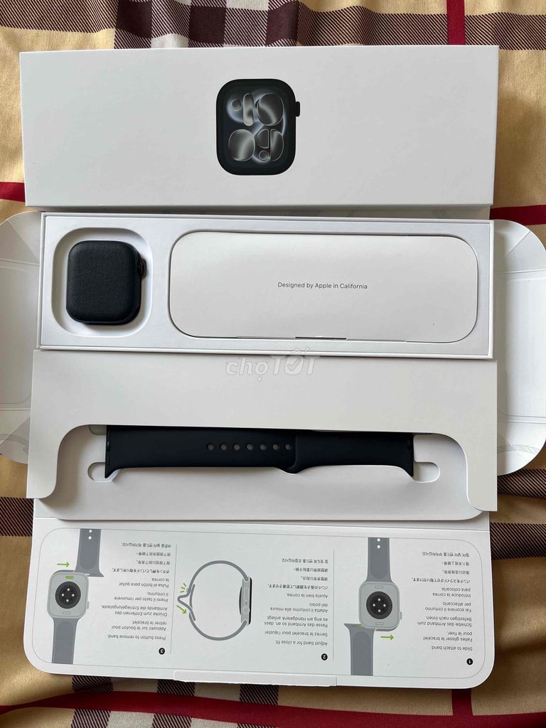 Apple Watch 11 42mm Gps 99,99 Black CBH 2027.. Mua bán Thiết bị đeo thông minh tại Thành phố Qui Nhơn Bình Định được đăng bởi Ky kh hình 1