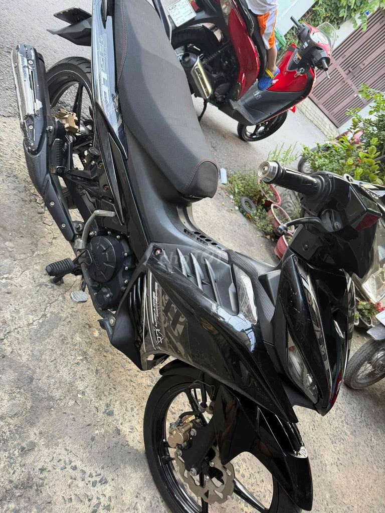 Yamaha Exciter 135cc. Mua bán Xe máy tại Huyện Hóc Môn Tp Hồ Chí Minh được đăng bởi Hoàng Anh Tuấn hình 2