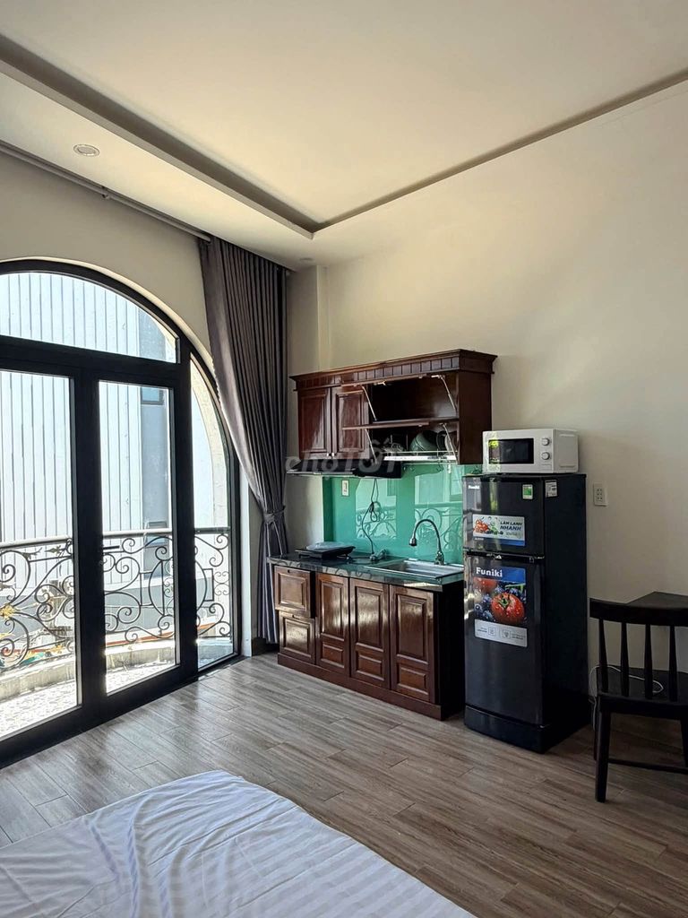 Pet-friendly studio with balcony on An Nhơn 8 — photo 1