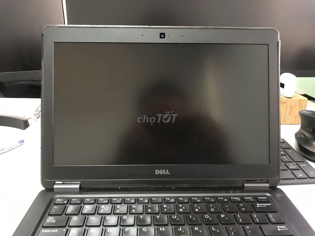 Dell E7250 i7 5th Gen 12GB Đen. Mua bán Laptop tại Quận Bình Thạnh Tp Hồ Chí Minh được đăng bởi Vĩnh Phúc hình 1