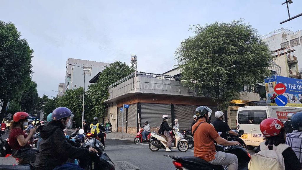 ​🔥 CHO THUÊ MẶT BẰNG GÓC 2 MẶT TIỀN TRƯỜNG CHINH, P.12, Q. TÂN BÌNH 🔥