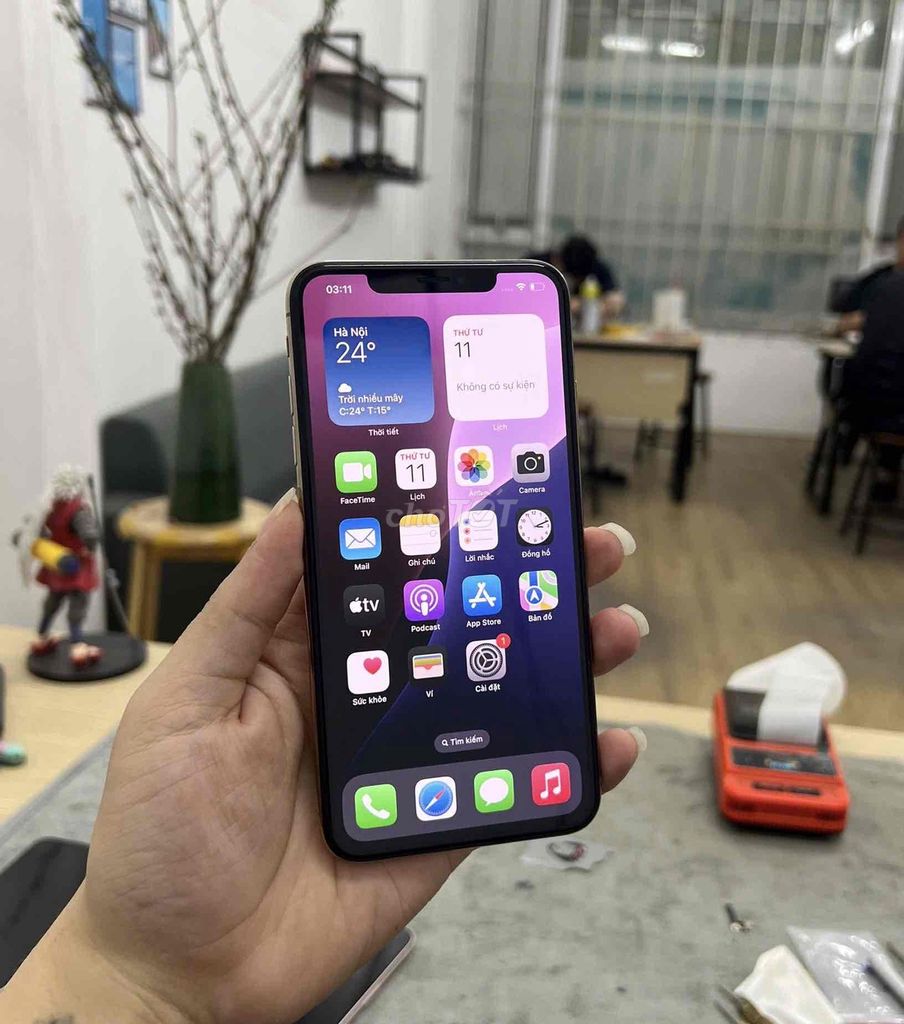 Apple iPhone Xs Max 64GB Vàng. Mua bán Điện thoại tại Quận Đống Đa Hà Nội được đăng bởi KT Hà Nội Mobile hình 1