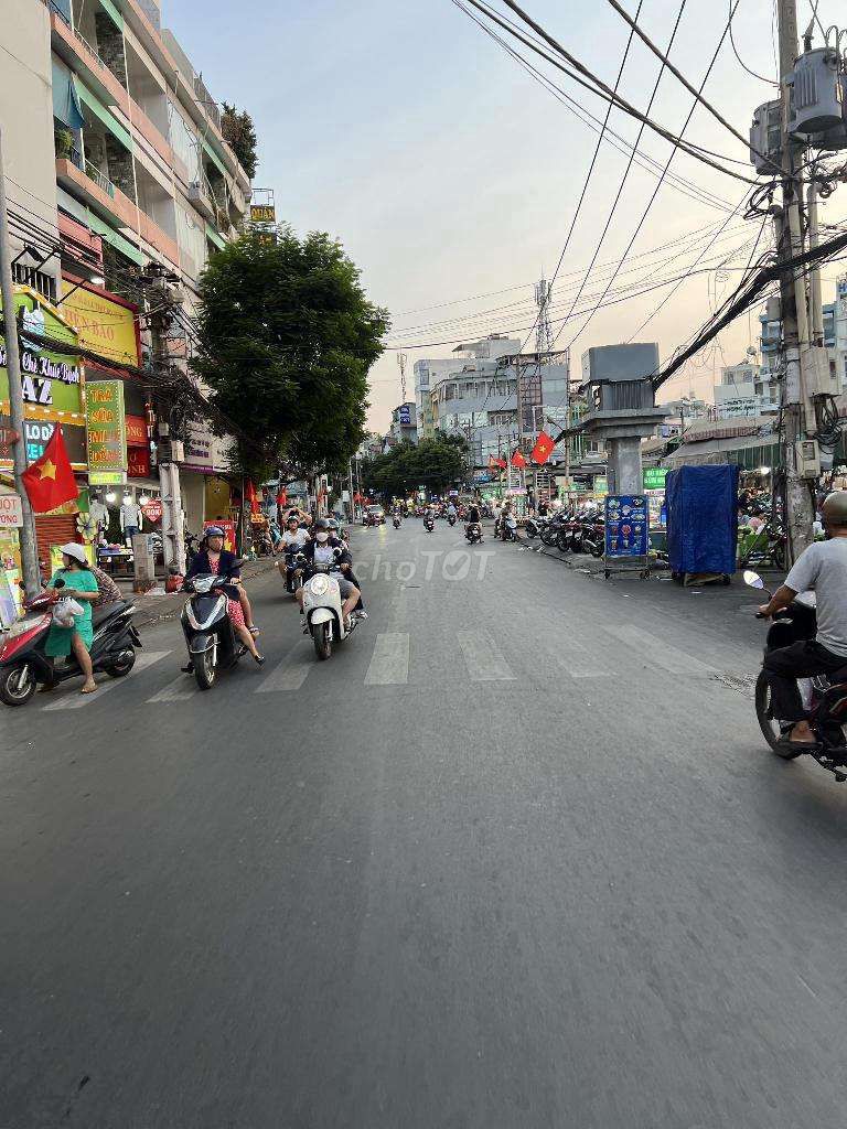 Nhà mặt tiền kinh doanh chợ Phạm Văn Hai 73m2