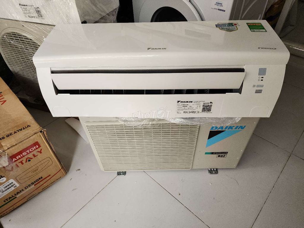 Máy lạnh Daikin 1HP Inverter mới 2024, chính hãng