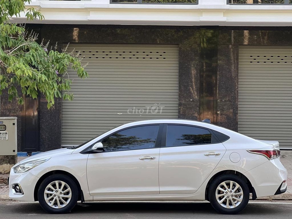 Hyundai Accent MT full 2019 số sàn màu trắng. Mua bán Ô tô tại Quận 12 Tp Hồ Chí Minh được đăng bởi Quang hình 3