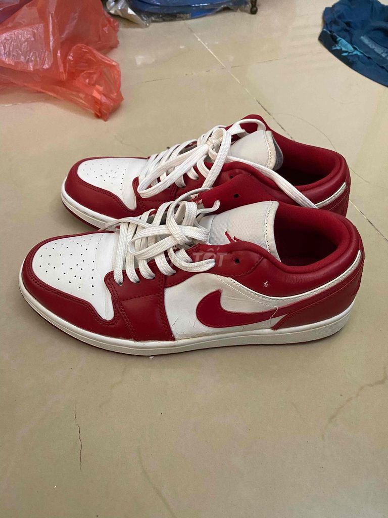Jordan gym red42real bao check tình trạng như hình. Mua bán Giày dép tại Quận 3 Tp Hồ Chí Minh được đăng bởi nguyễn trọng nhân hình 1