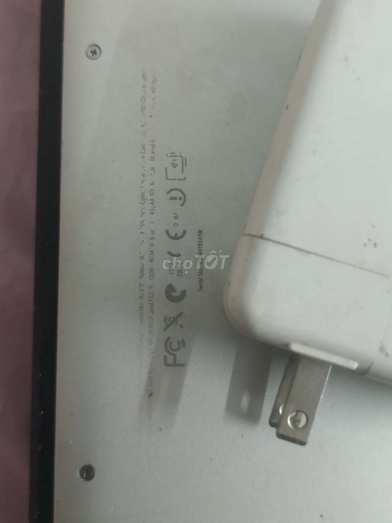 Apple Macbook Pro 2011 Hư màn+ Sạc zin. Mua bán Laptop tại Huyện Cần Đước Long An được đăng bởi Tăng Văn Phong hình 1