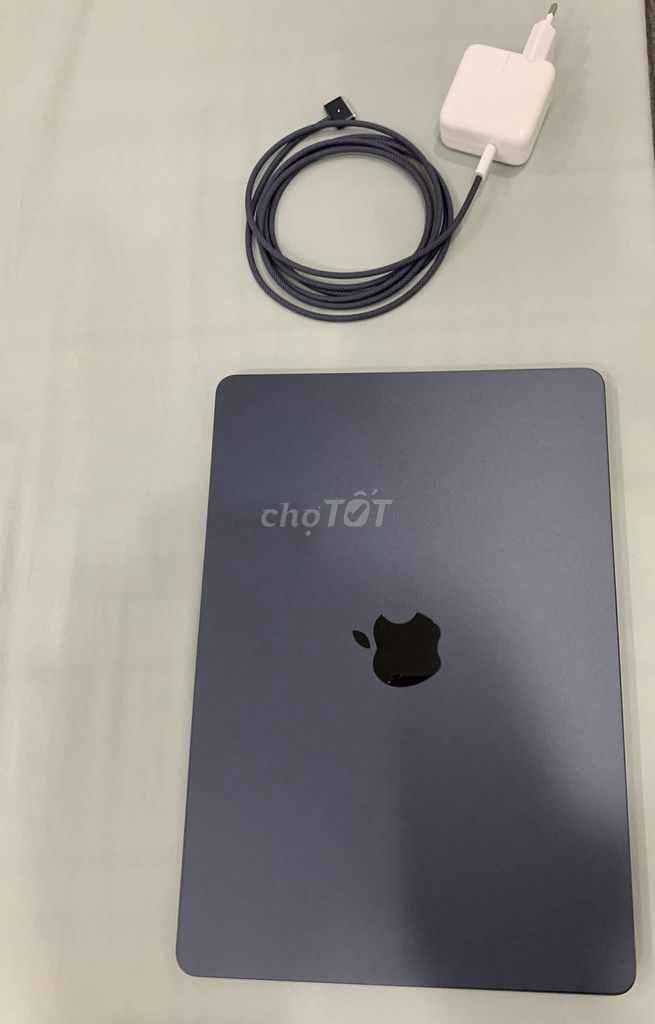 Apple MacBook Air M2 13 inch 16GB/256GB. Mua bán Laptop tại Quận 6 Tp Hồ Chí Minh được đăng bởi Tài hình 1