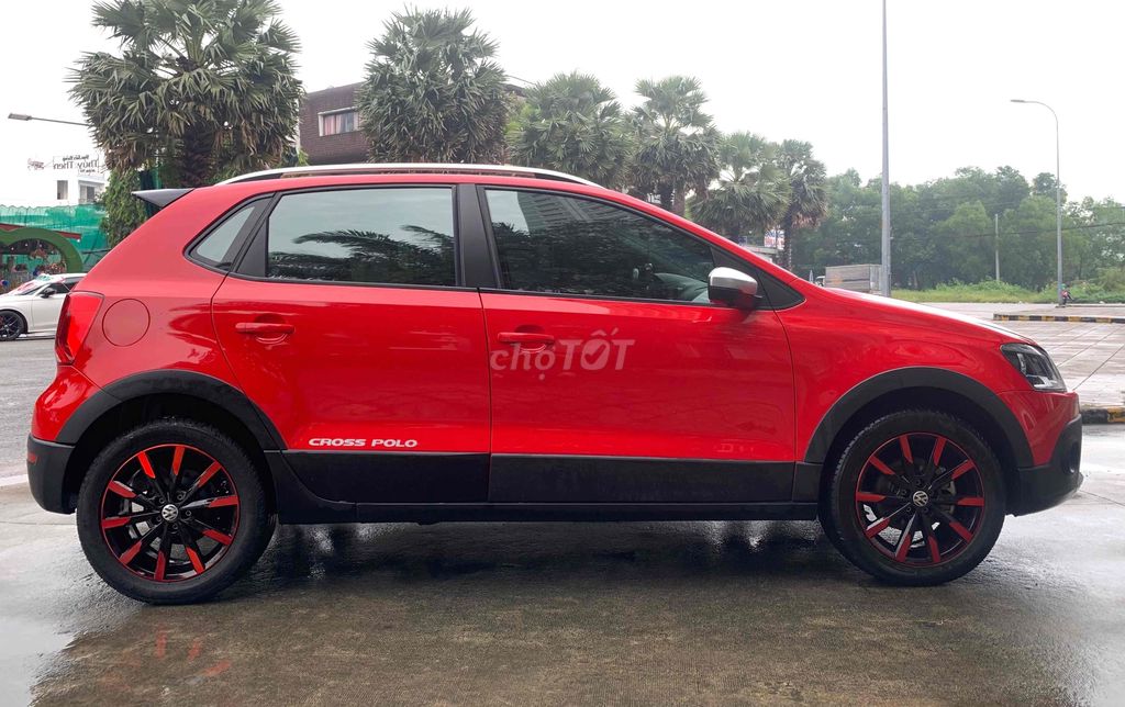 Volkswagen Polo Cross bản đặc biệt - 61000 km. Mua bán Ô tô tại Thành phố Thủ Đức Tp Hồ Chí Minh được đăng bởi Sinh hình 3