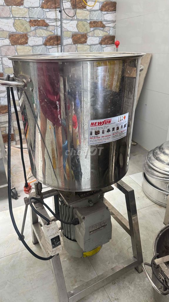 Máy xay thực phẩm Newsun Bạc. Mua bán Bếp, lò, đồ điện nhà bếp tại Quận Bình Tân Tp Hồ Chí Minh được đăng bởi Anh Thư hình 1
