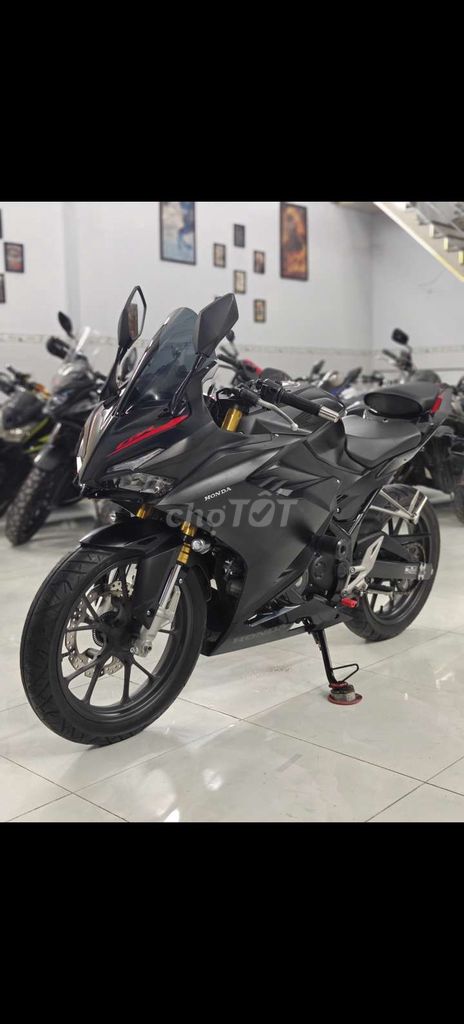 Xe máy Honda CBR150R ABS Đen 2023. Mua bán Xe máy tại Huyện Bình Chánh Tp Hồ Chí Minh được đăng bởi Đông Moto Bình chánh  hình 3