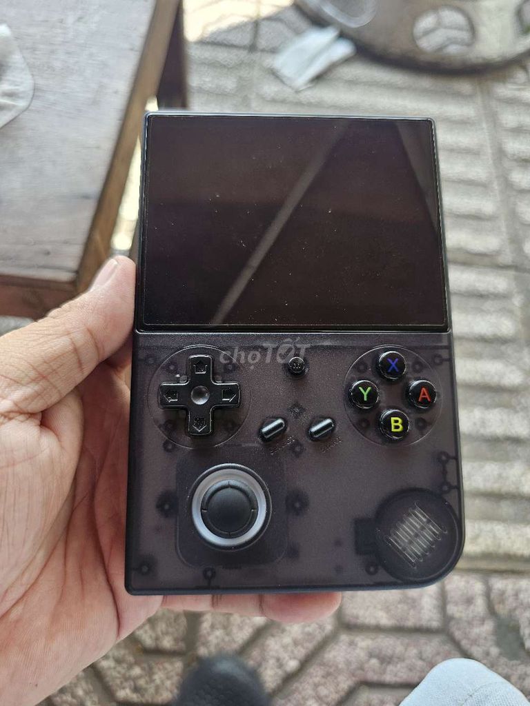 Máy chơi game Anbernic RG40XXV 64GB Đen Like new. Mua bán Thiết bị chơi game tại Huyện Nhà Bè Tp Hồ Chí Minh được đăng bởi RyanNguyen hình 1