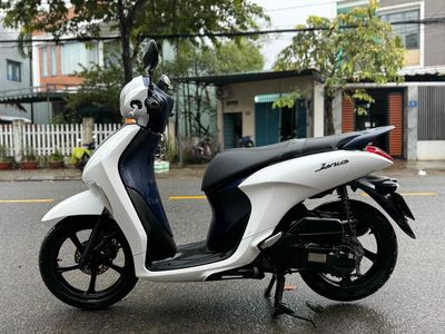 Janus 2019 Trắng B.số 43 Smartkey Góp đưa trước 3t