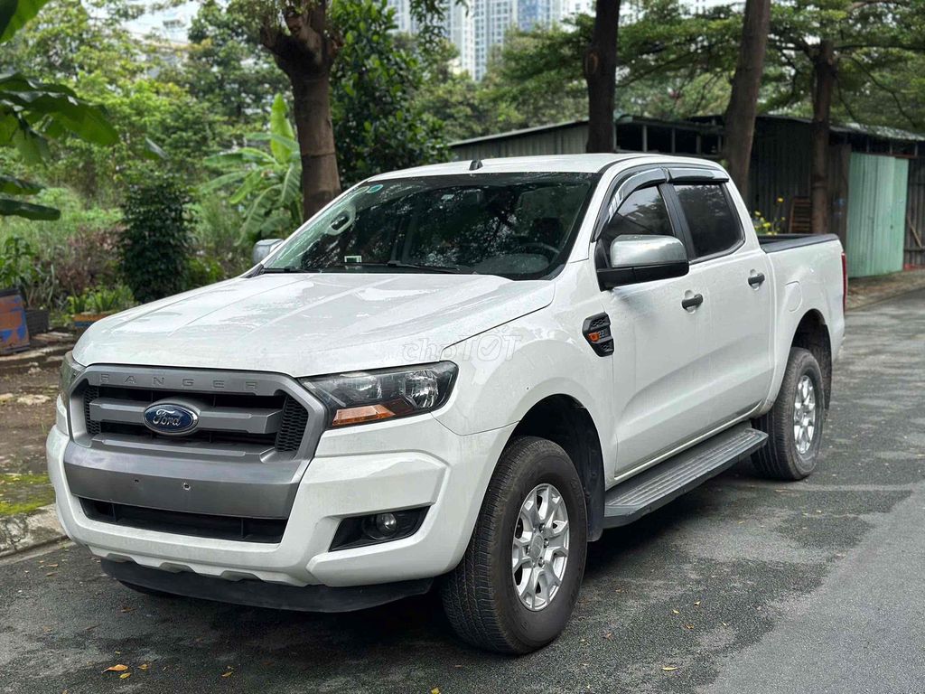 Ford Ranger 2015 XLS 2.2L 4x2 AT Form mới. Mua bán Ô tô tại Thành phố Dĩ An Bình Dương được đăng bởi Trung tâm xe qua sử dụng Di An Ford hình 6