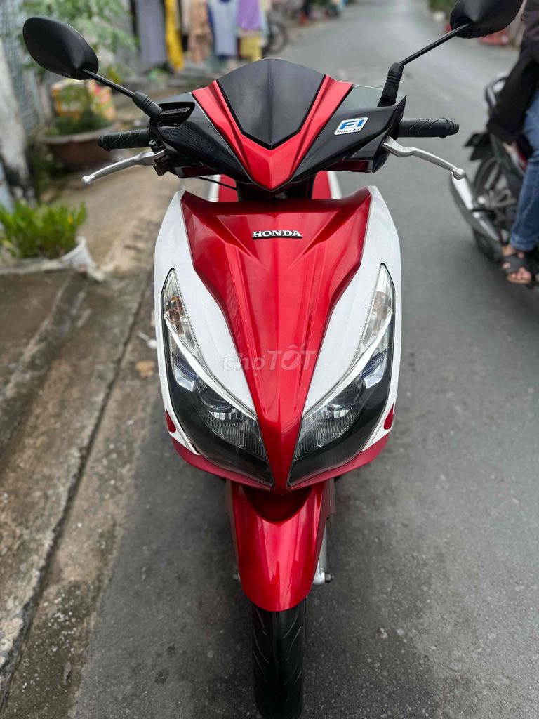 Airblade 125 2014 B65 GÓP CẦN CCCD ĐỦ 18t TRẢ 0₫. Mua bán Xe máy tại Quận Ninh Kiều Cần Thơ được đăng bởi XE MÁY HOÀNG YẾN hình 4