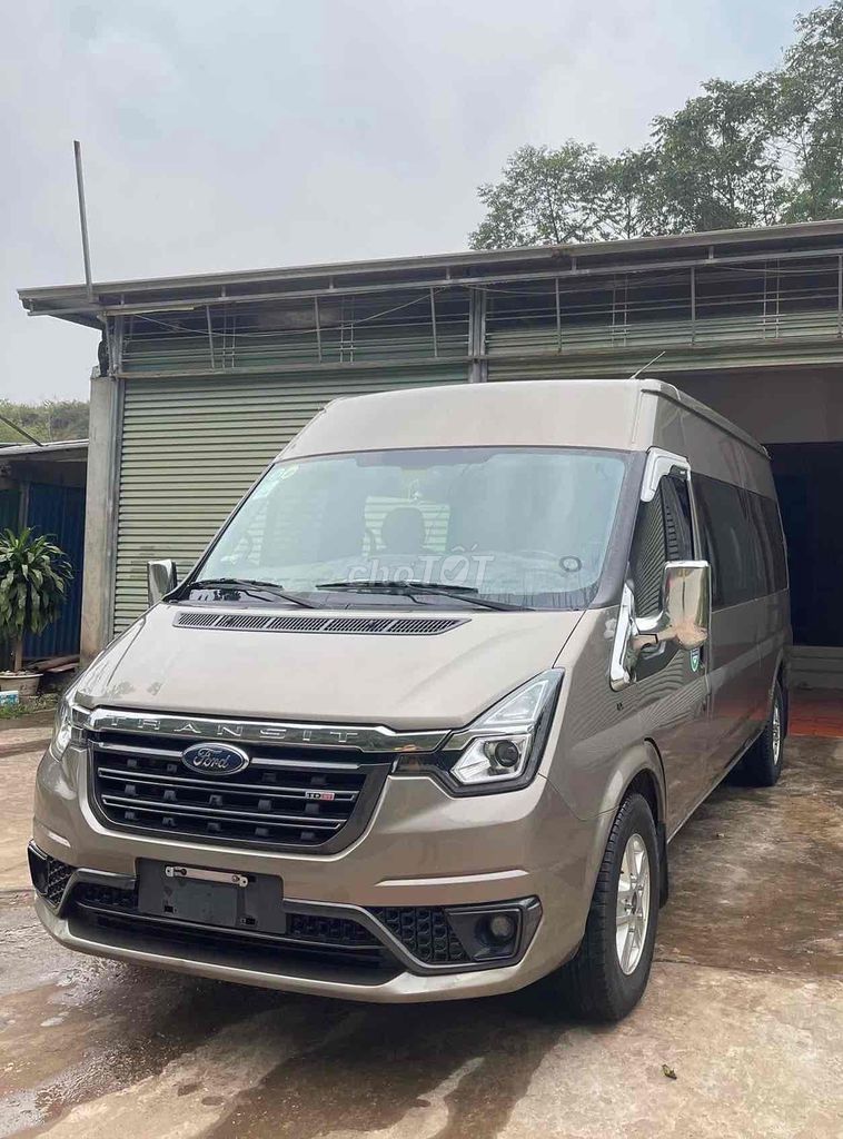 Ford Transit, xe đẹp, giá thương lượng