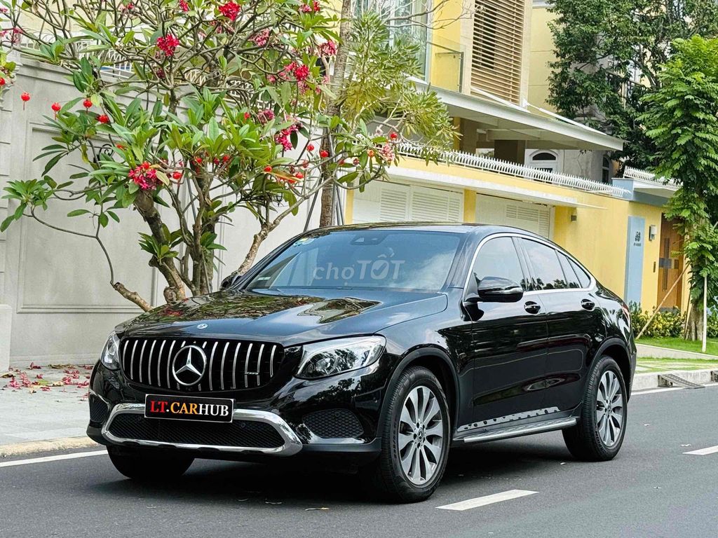 Mercedes GLC300 Coupe model 19 1 chủ siêu đẹp