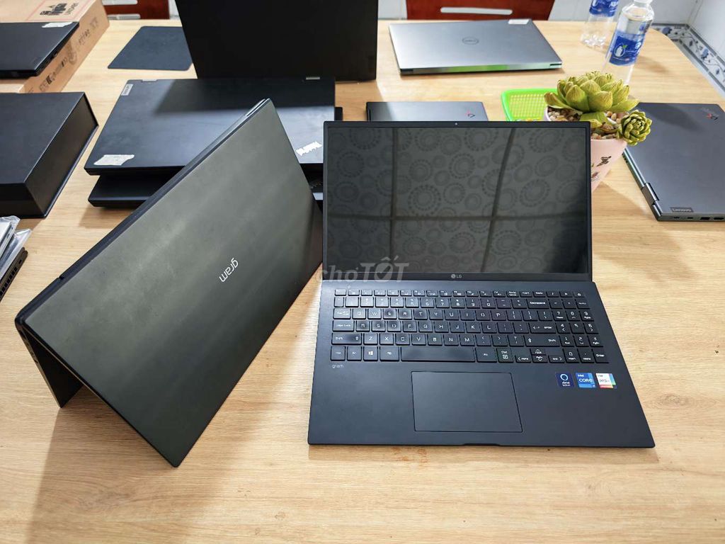 LG Gram 15Z90P, siêu nhẹ, pin trâu, kế toán. Mua bán Laptop tại Quận Cẩm Lệ Đà Nẵng được đăng bởi Thinkpad US I i10store com  hình 1