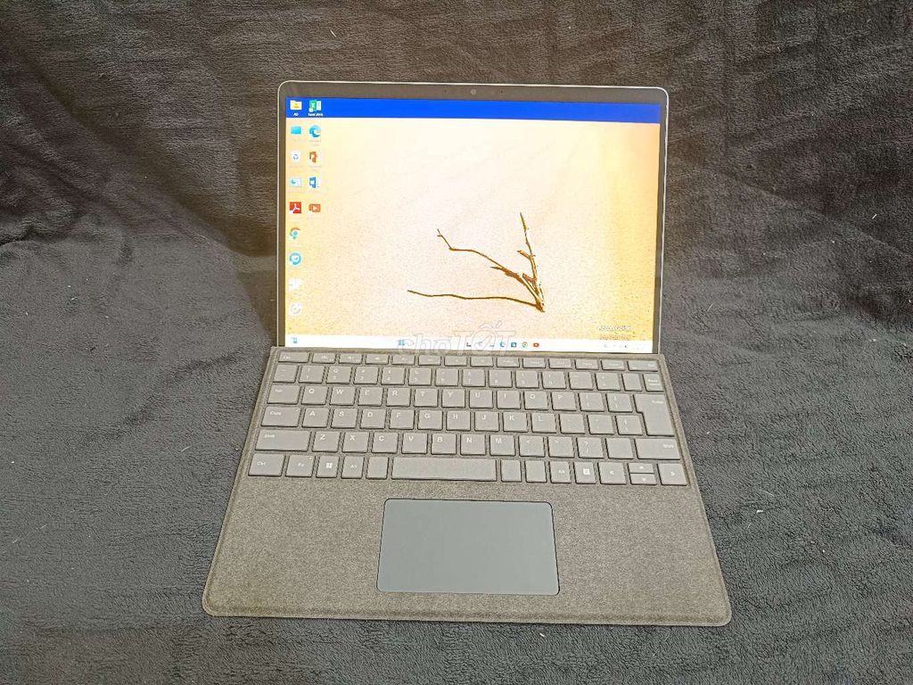 Microsoft Surface Pro 8 i5 8GB/256GB. Mua bán Laptop tại Quận Đống Đa Hà Nội được đăng bởi Đinh Văn Thọ hình 1