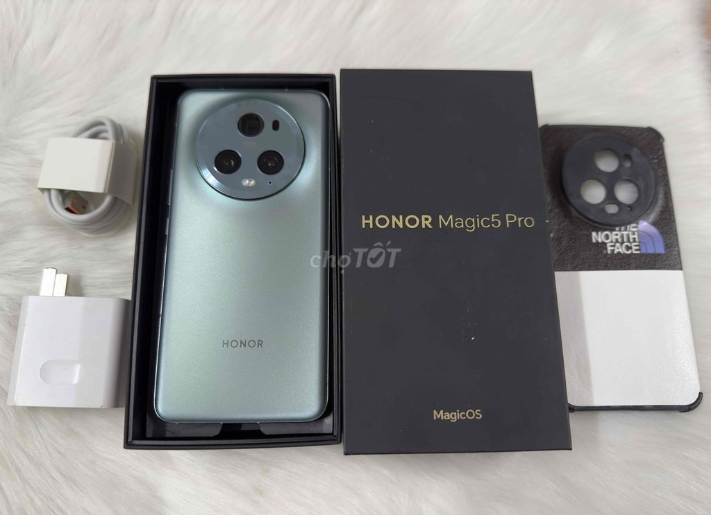Honor Magic5 Pro 12Gam256GB fuilbox ken 99. Mua bán Điện thoại tại Quận Ninh Kiều Cần Thơ được đăng bởi ĐIỆN THOẠI GIÁ TỐT UY TÍN  hình 1