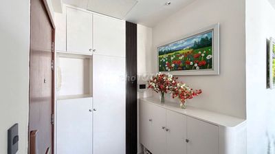 Apartment 117 m² · 3 bed · The Gold View