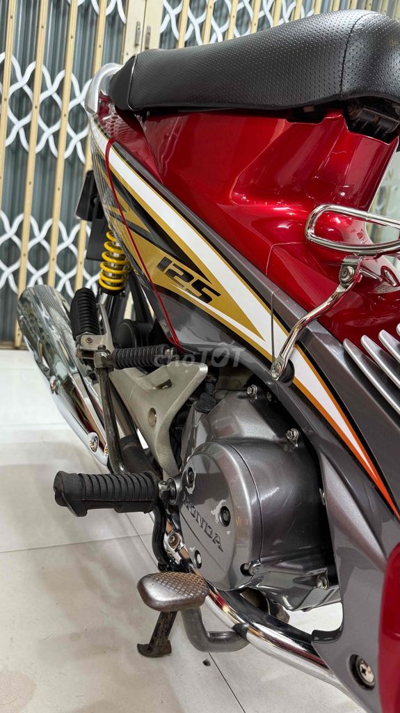 Honda Future Neo Đỏ đã sử dụng. Mua bán Xe máy tại Thành phố Vĩnh Long Vĩnh Long được đăng bởi Bảo Đăng hình 6