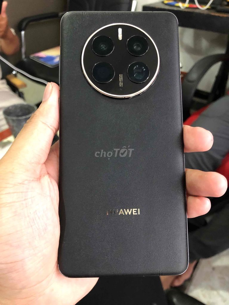 Huawei Mate 50 Pro Đen RAM 8/128GB. Mua bán Điện thoại tại Quận Tân Phú Tp Hồ Chí Minh được đăng bởi Tony Chung Q10 Q11 hình 1