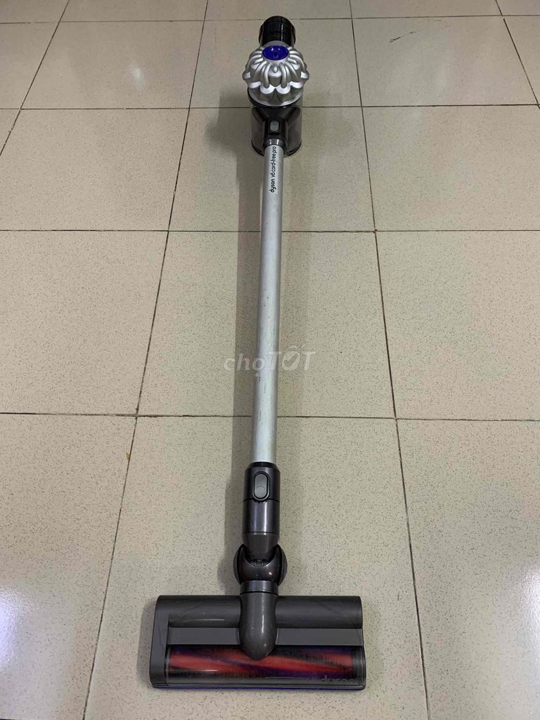 Máy hút bụi cầm tay Dyson V6. Mua bán Nội thất, đồ gia dụng khác tại Quận 12 Tp Hồ Chí Minh được đăng bởi Văn Tám hình 4