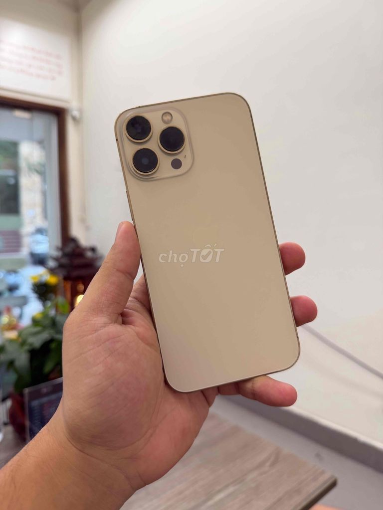 iPhone 13 Promax 128GB Vàng Vn/a giá siêu rẻ. Mua bán Điện thoại tại Quận Đống Đa Hà Nội được đăng bởi Hiếu hình 1