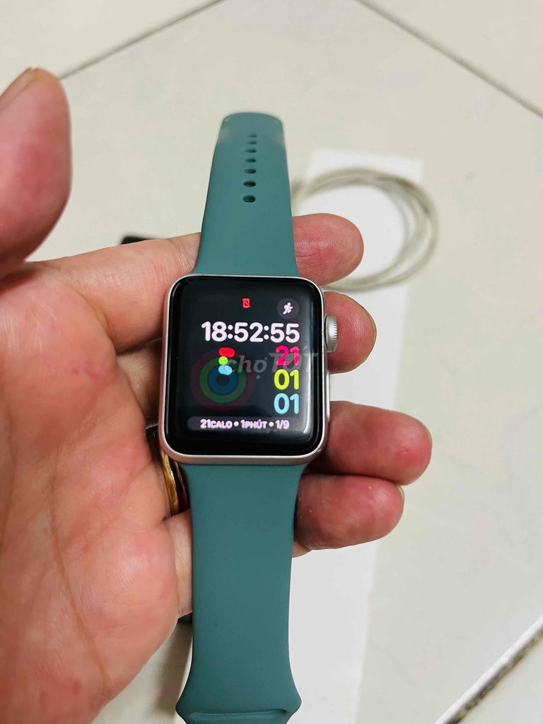 Apple watch 3 38mm GPS rất ít sử dụng